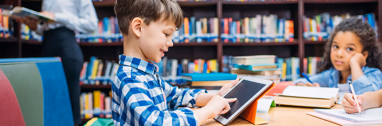 Children working together